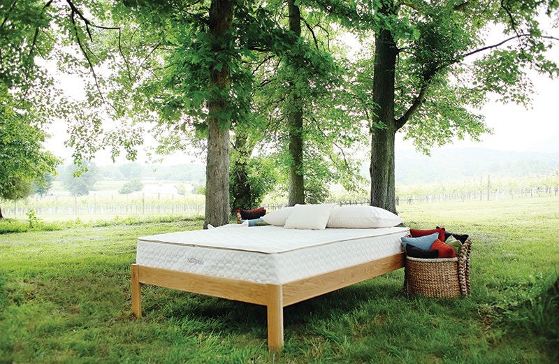 A luxurious pillowtop mattress made just for you.
The Unity Pillowtop natural mattress has four 3″ layers: it is simply the 3-layer Serenity organic mattress with the Harmony latex topper on top. The Harmony’s single soft layer, in its separate Savvy Rest organic casing, creates an extra-luxurious surface.