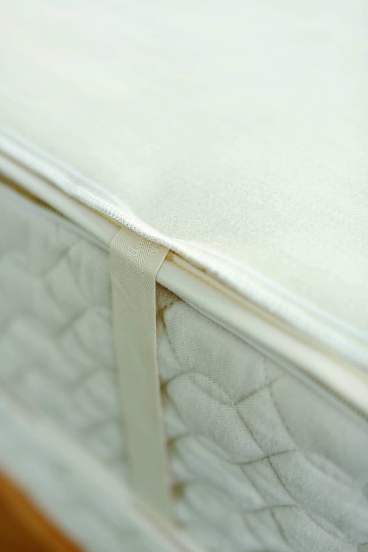 Densely woven yet soft as a favorite blanket.
Protect your mattress naturally. Our wool mattress pad is tightly woven for reliable moisture resistance and available in all sizes from Crib to California King.