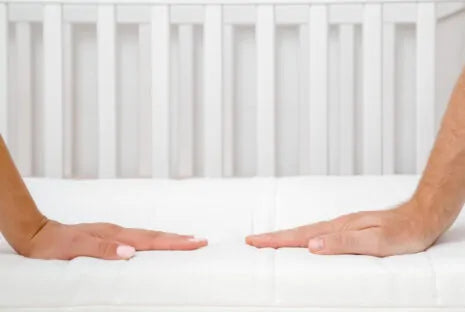 How does a natural latex mattress differ from a memory foam mattress?