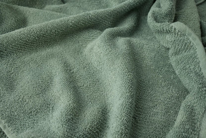 Loomed from long loops of pure organic cotton, our best-selling towel embraces you in the natural performance of premium fibers. A twill weave enhances the natural variations in texture for drying off quickly and efficiently. Durable and dense, Air Weight’s full range of colors elevates your bathroom with superior absorbency that only gets better with time.