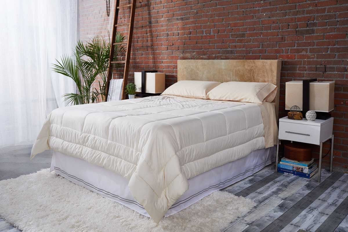 We believe you shouldn’t sweat it in life, especially while sleeping! Suppose you tend to “sleep hot” and are looking for an excellent solution to help your body regulate its temperature. In that case, you will love our iconic myMerino comforter – now available in a lighter-weight version. Our world-famous 100% organic, breathable comforter helps to regulate your body temperature and wick away moisture. So you spend less time tossing and turning and more time experiencing the deep relaxation your body crave