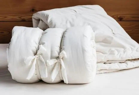 NATURAL WOOL COMFORTER BY HOLY LAMB ORGANICS