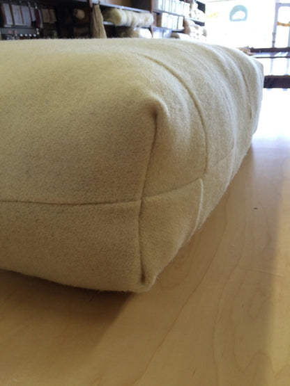 Natural Pet Beds by Holy Lamb