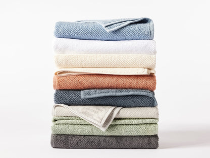 Air Weight Organic Towels by Coyuchi