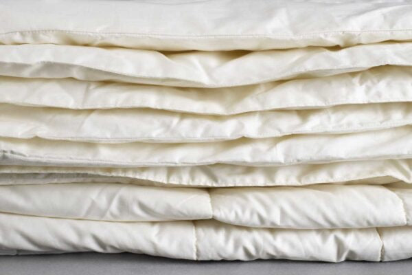 We believe you shouldn’t sweat it in life, especially while sleeping! Suppose you tend to “sleep hot” and are looking for an excellent solution to help your body regulate its temperature. In that case, you will love our iconic myMerino comforter – now available in a lighter-weight version. Our world-famous 100% organic, breathable comforter helps to regulate your body temperature and wick away moisture. So you spend less time tossing and turning and more time experiencing the deep relaxation your body crave