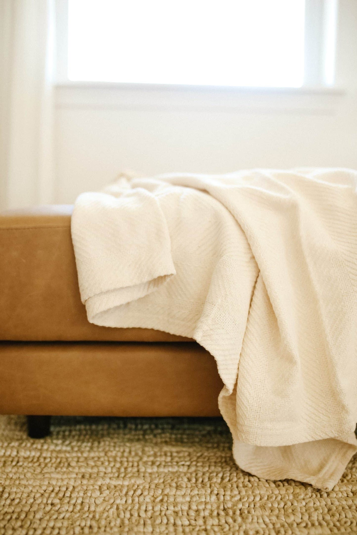 Get cozy with our soft organic cotton blankets and throws. Savvy Rest chenille herringbone blankets and throws are made without pesticides, bleach, toxic dyes or synthetic materials. Instead, we offer natural blankets and throws to keep you comfy and warm.
