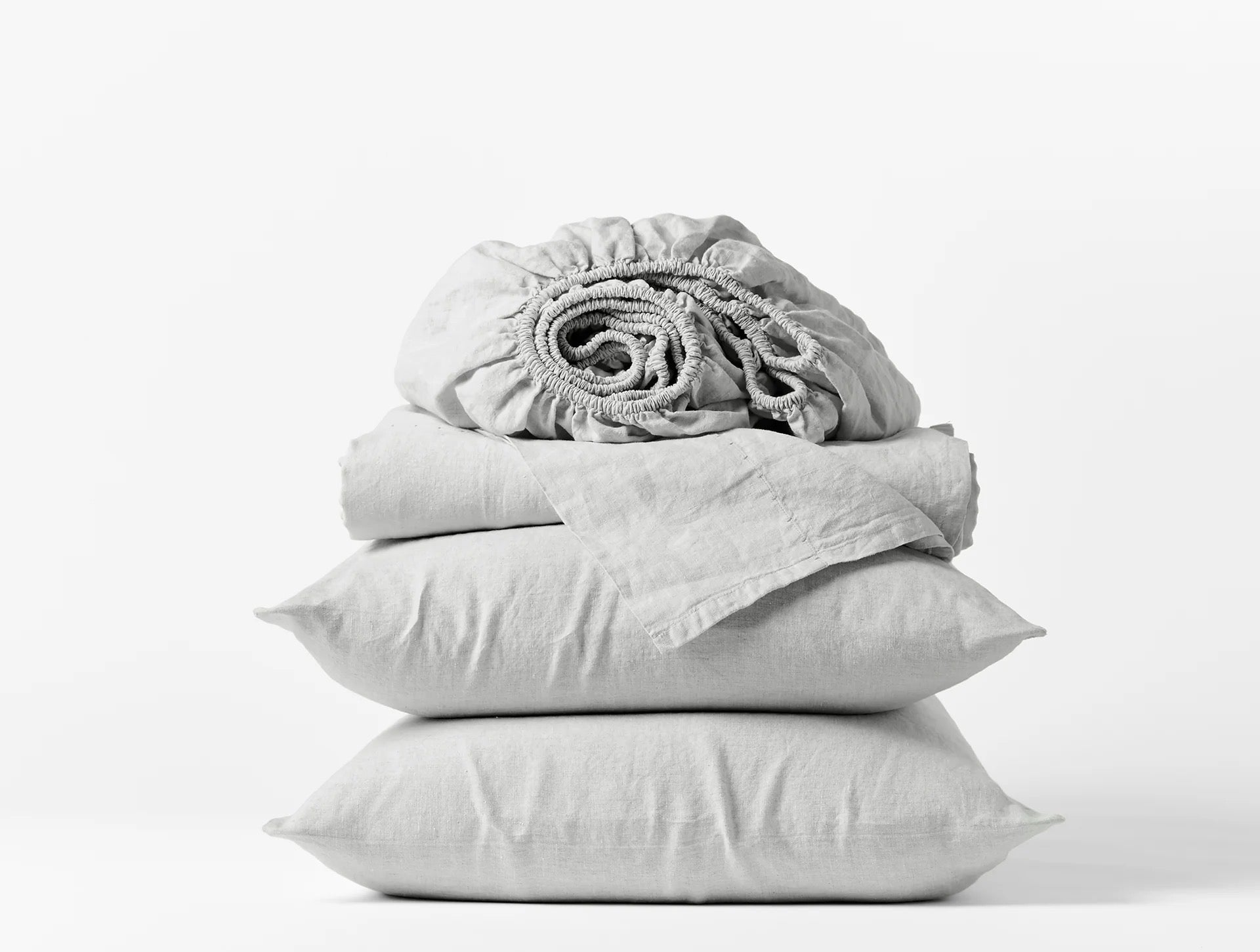 Our Organic Relaxed Linen Sheet Set is crafted from the rarest and most exquisite French linen. Naturally breathable, insulating and thermal regulating, it’s ideal for both warm and cool sleepers. The long, strong GOTS Certified organic flax yarns are woven for exceptional durability, then garment-washed for a relaxed feel that gets softer with every sleep. Finished with low-impact dyes, creating rich colors that are gentle on your skin and the planet.