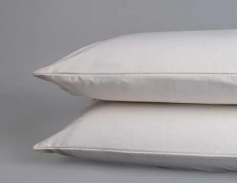 This Organic Cotton pillow encasement pair by Sleep and Beyond is an innovative 100% organic cotton two layer jersey that offers a zippered waterproof solution.  This encasement can prolong the life of your pillows and protect them from stains, leaks, dust mites and bed bugs all in one!   Free of vinyl/PVC, phthalates and other harmful chemicals, it is crafted with two layers of soft 100% organic cotton jersey fabric with non-toxic TPU inside to provide waterproofing.  Pore size of TPU is 3 micron. It is li