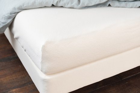 https://thenaturalsleepstore.com/wp-content/uploads/2017/04/SL-MP_organic-mattress-pad.jpg